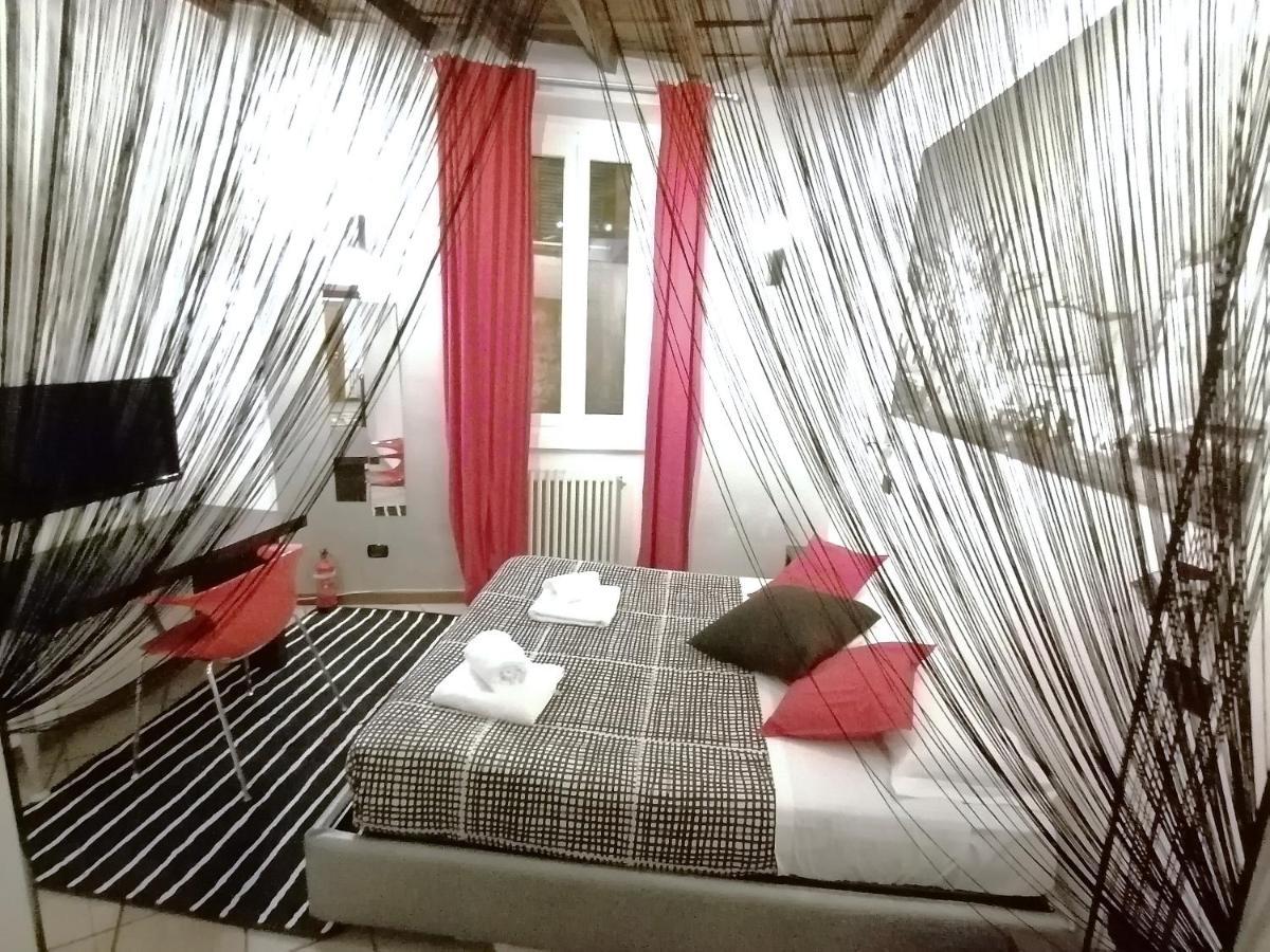 Chroma Italy - Chroma Apt Campo De' Fiori Luaran gambar