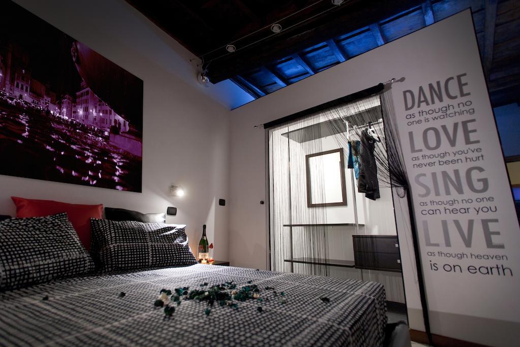 Chroma Italy - Chroma Apt Campo De' Fiori Bilik gambar
